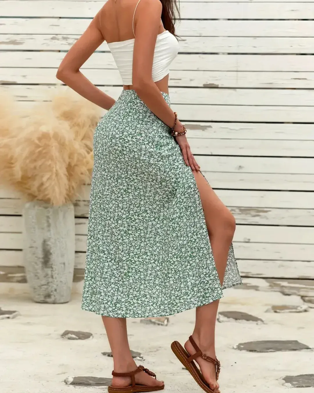 Falda con Estampado Floral y Abertura Lateral para un Look Fresco y Femenino - Imagen 7