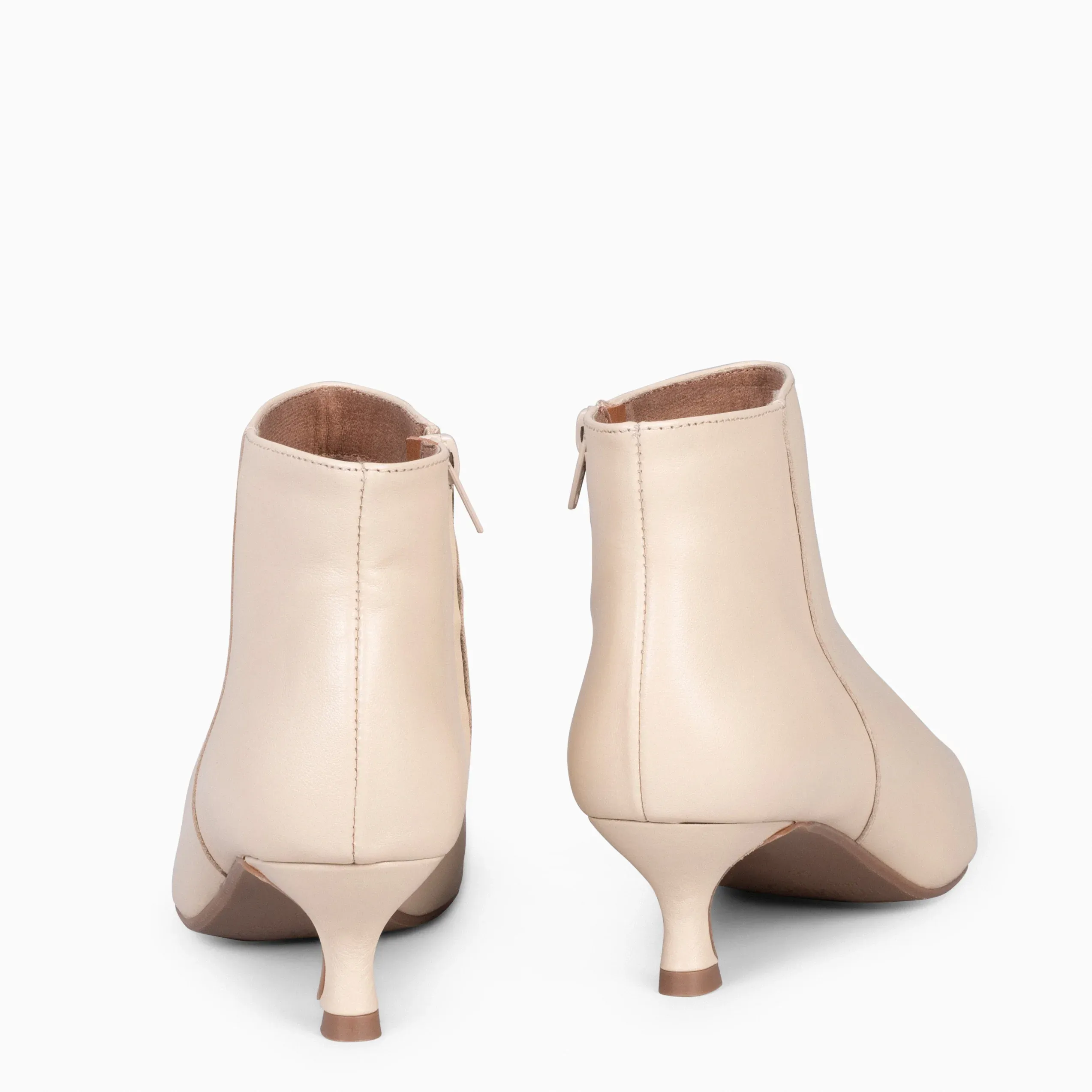 ROYAL NAPA - Botines tacón bajo BEIGE - Imagen 3